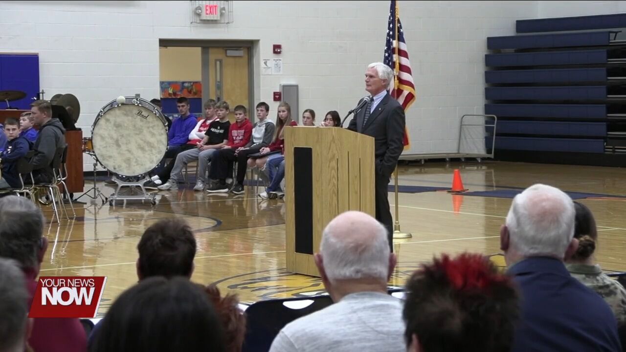 Congressman Bob Latta meets with Putnam Co. residents to hear concerns and answer questions